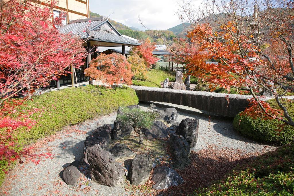 Yuttarino-Sato Inaka Hotel Achi Exterior photo